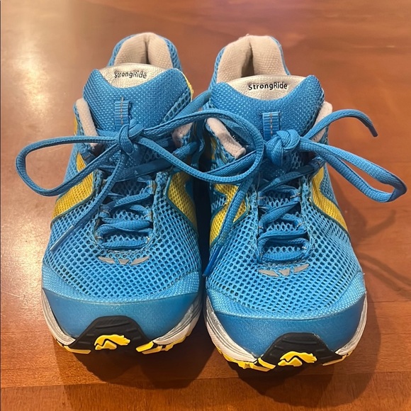 Kahru Fulcrum Tech Sneakers, Women’s 8.5 - Picture 2 of 10